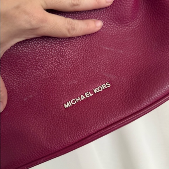 Pre Owned Michael Kors Burgundy Crossbody Bucket Bag - Picture 2 of 9